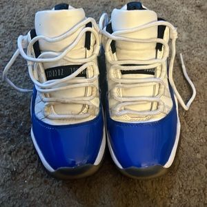 jordan 11 retro low/white concord